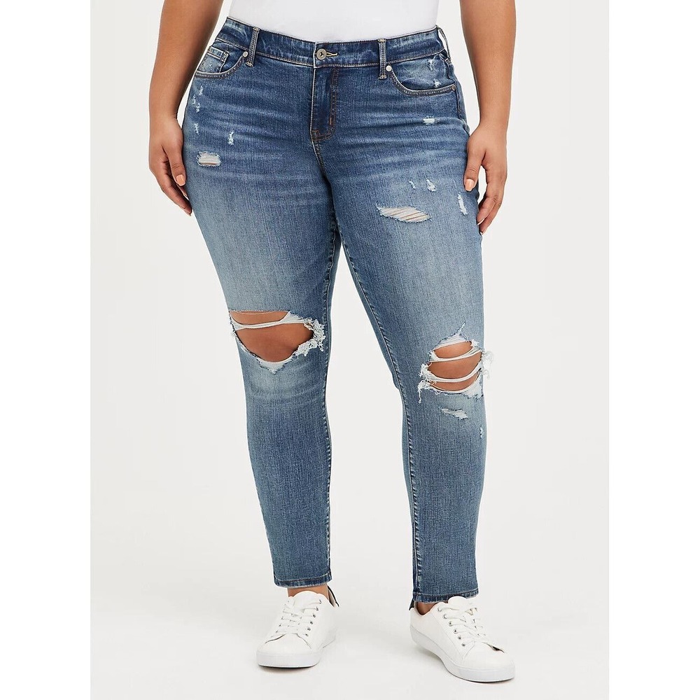Torrid Boyfriend Straight Jeans Vintage Stretch Medium Wash Plus Size 18 H13551